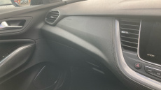 Vauxhall Grandland X 1.2 Turbo SRi Nav 5dr Petrol Hatchback